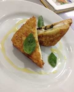 Mozzarella in carrozza